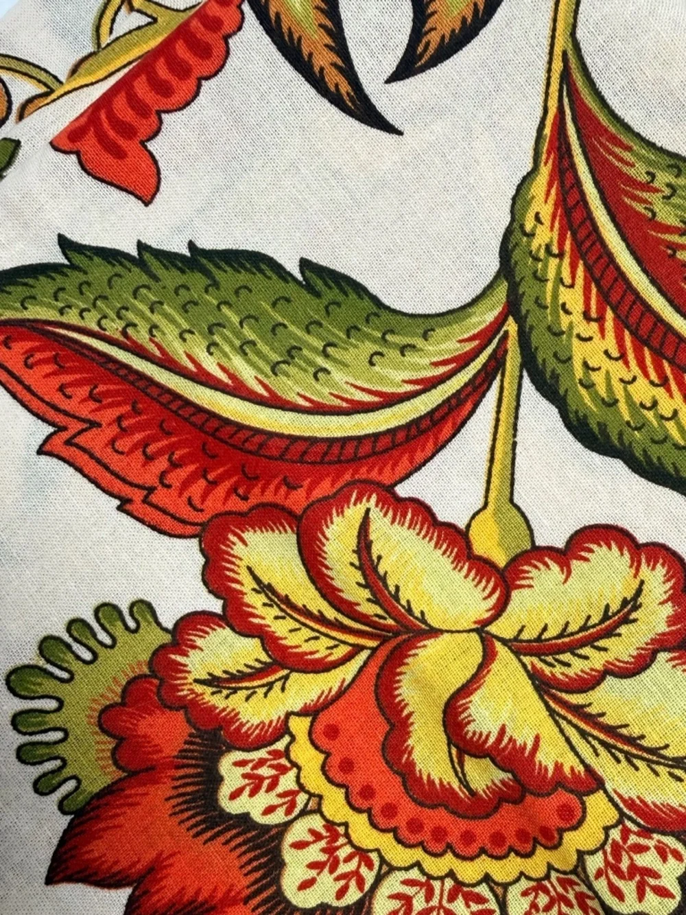 7 APRIL CORNELL Jacobean Floral 100% Cotton Dinner 15 x 16 Napkins NEW